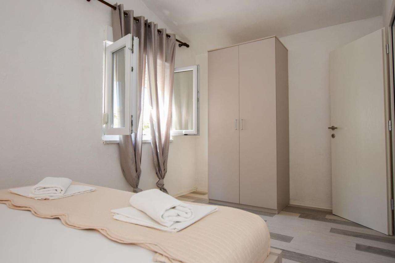 Movo House Apartment Pag Town Exterior foto